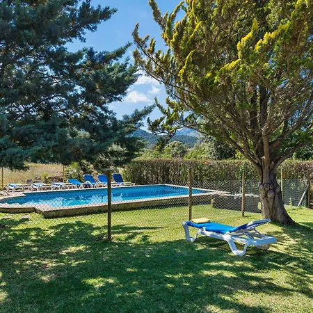 Llobera بويينسا