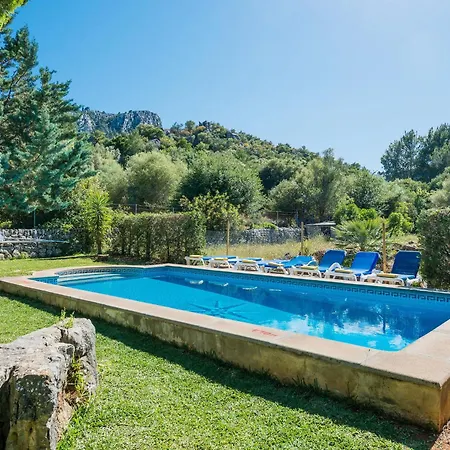 Llobera بويينسا